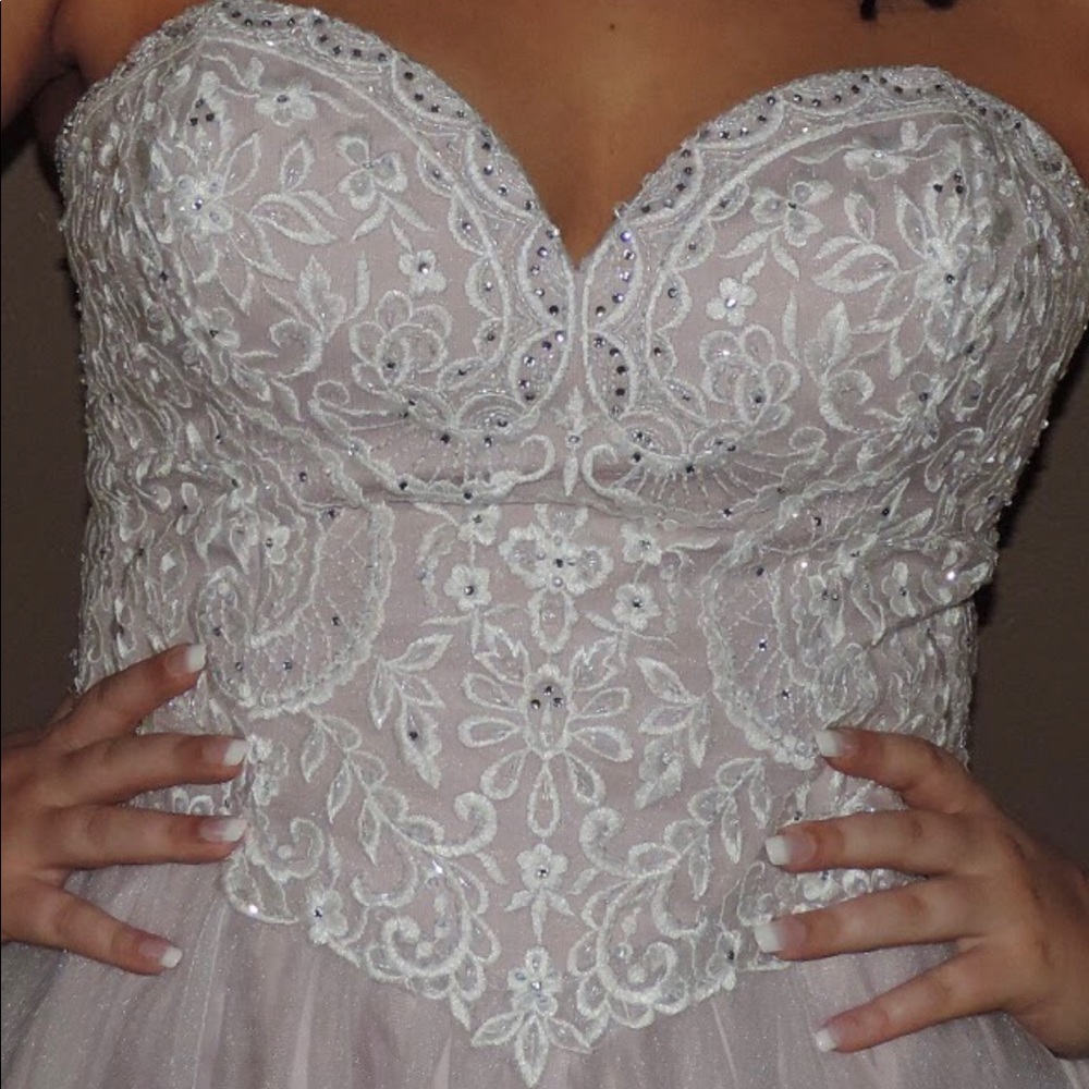 Prom Dress - Picture 3 of 5